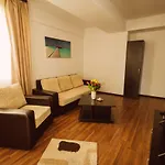Seascape - Summerland Apartment