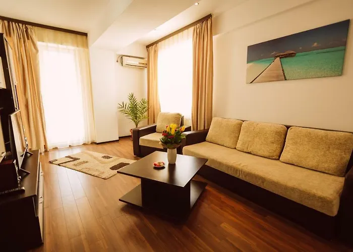 Seascape - Summerland Apartment