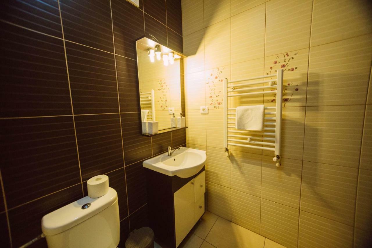 Seascape - Summerland Apartment *